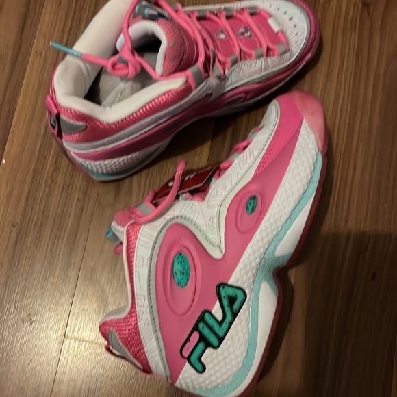 Fila shoes - Picture 2 of 2